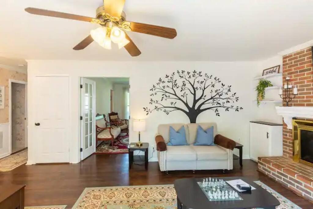 Lrge 5 Bedroom 9 Beds Near Dc-Pool, Hot Tub, Gym, Game Rm, Fire Pit Боуи Экстерьер фото